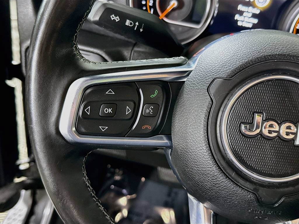 Used 2020 Jeep Wrangler Unlimited Sahara AWD/4WD image 22