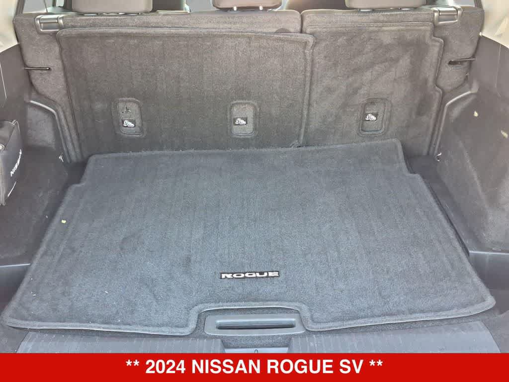 Used 2024 Nissan Rogue SV AWD/4WD image 32