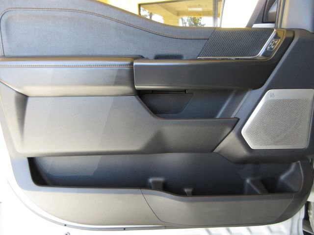 Certified 2023 Ford F150 Raptor w/ Raptor Carbon Fiber Package AWD/4WD image 9