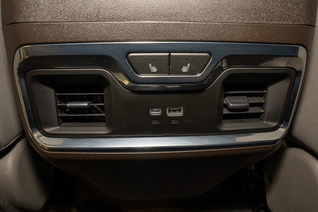 Used 2022 GMC Sierra 1500 SLT w/ SLT Premium Plus Package image 7