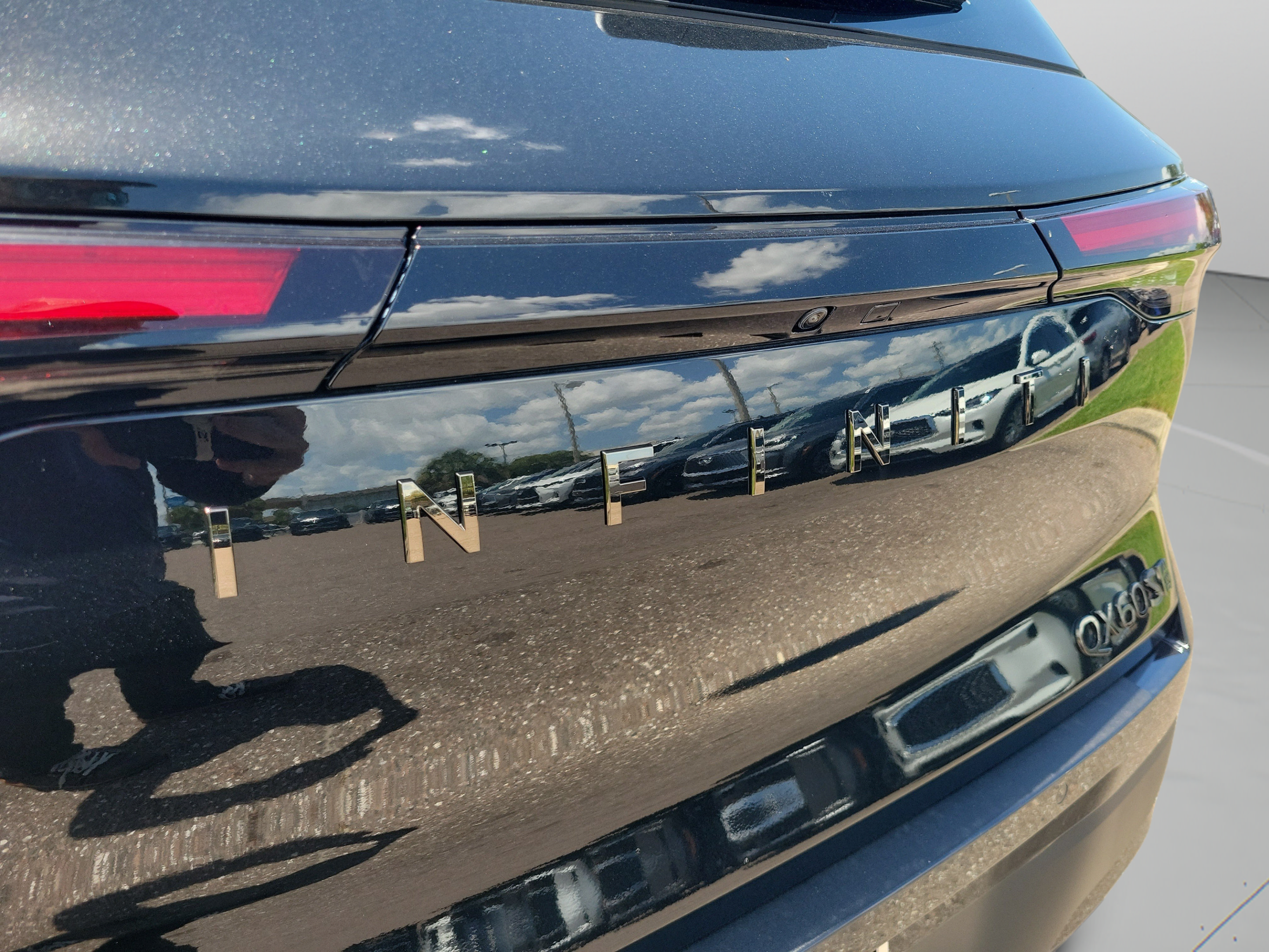New 2026 INFINITI QX60 Sport w/ Dark Cargo Package AWD/4WD image 29