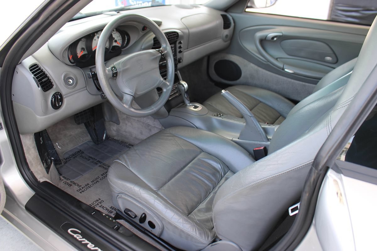 Used 2001 Porsche 911 GT3 RS image 12