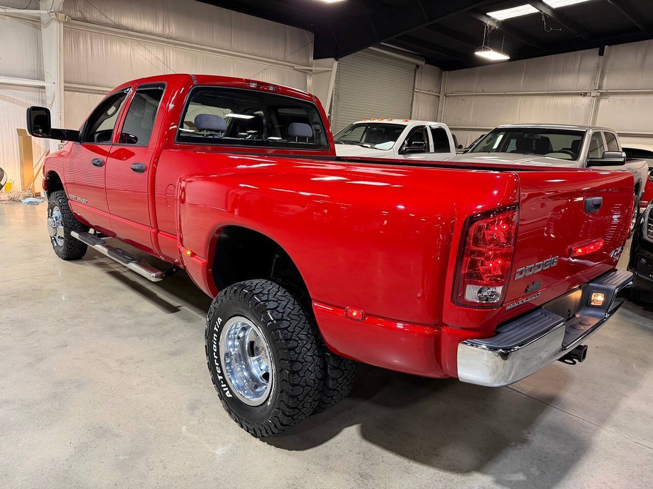 Used 2004 Dodge Ram 3500 Truck SLT w/ Trailer Tow Group AWD/4WD image 2