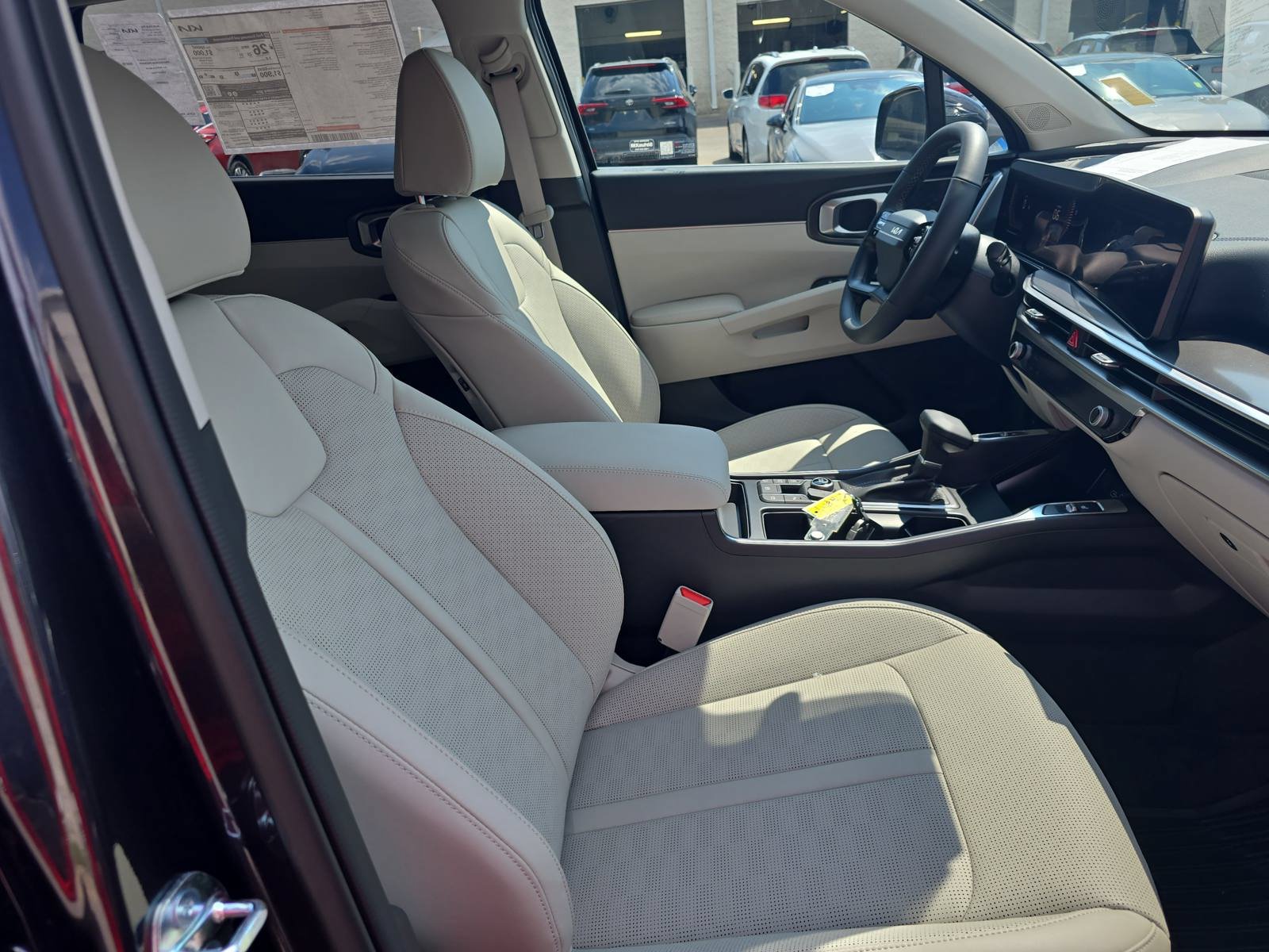 New 2026 Kia Sorento S w/ S Panoramic Sunroof Package FWD image 10