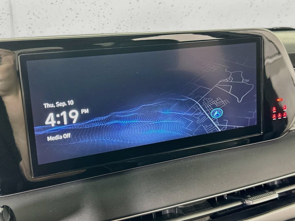 Used 2024 Hyundai Palisade Limited AWD/4WD image 29