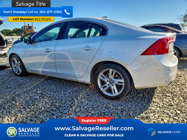 Used 2015 Volvo S60 T5 Premier w/ Convenience Package FWD image 3