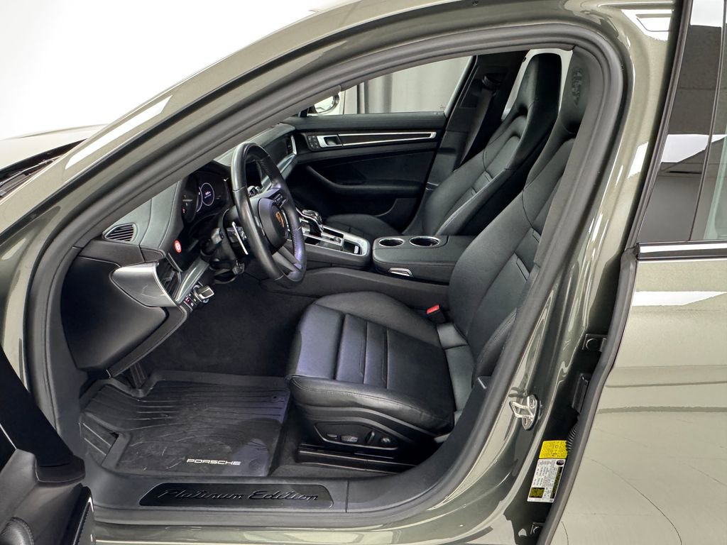 Used 2023 Porsche Panamera 4 Platinum Edition image 10
