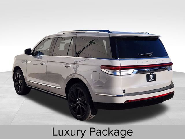 Certified 2024 Lincoln Navigator Reserve image 7