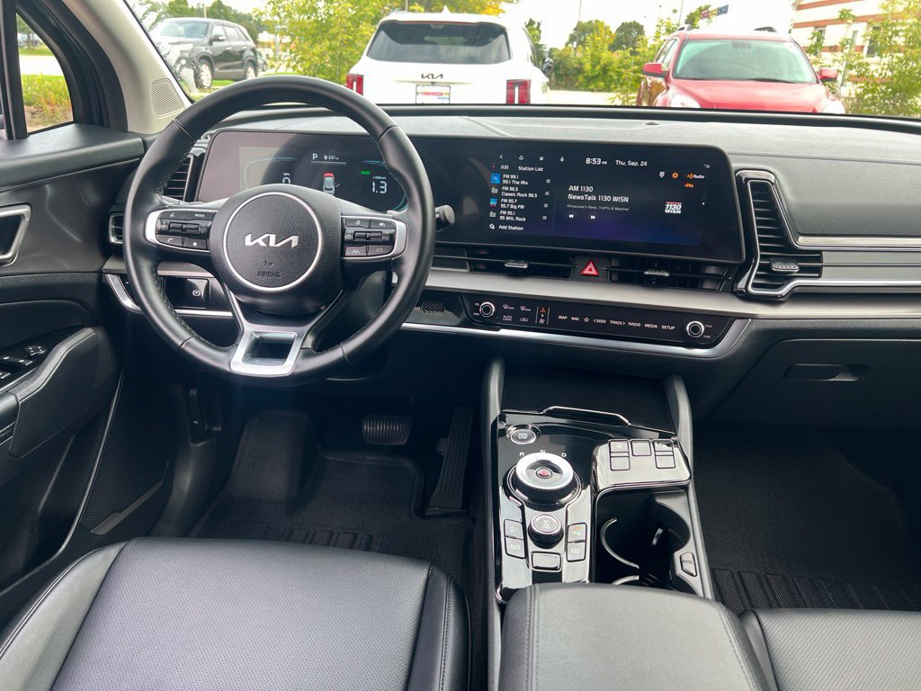 Certified 2025 Kia Sportage EX AWD/4WD image 16