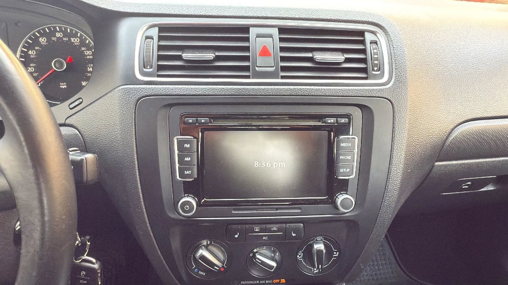 Used 2012 Volkswagen Jetta SE image 16