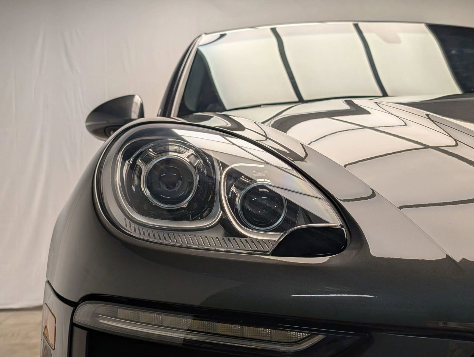 Used 2015 Porsche Macan S AWD/4WD image 8