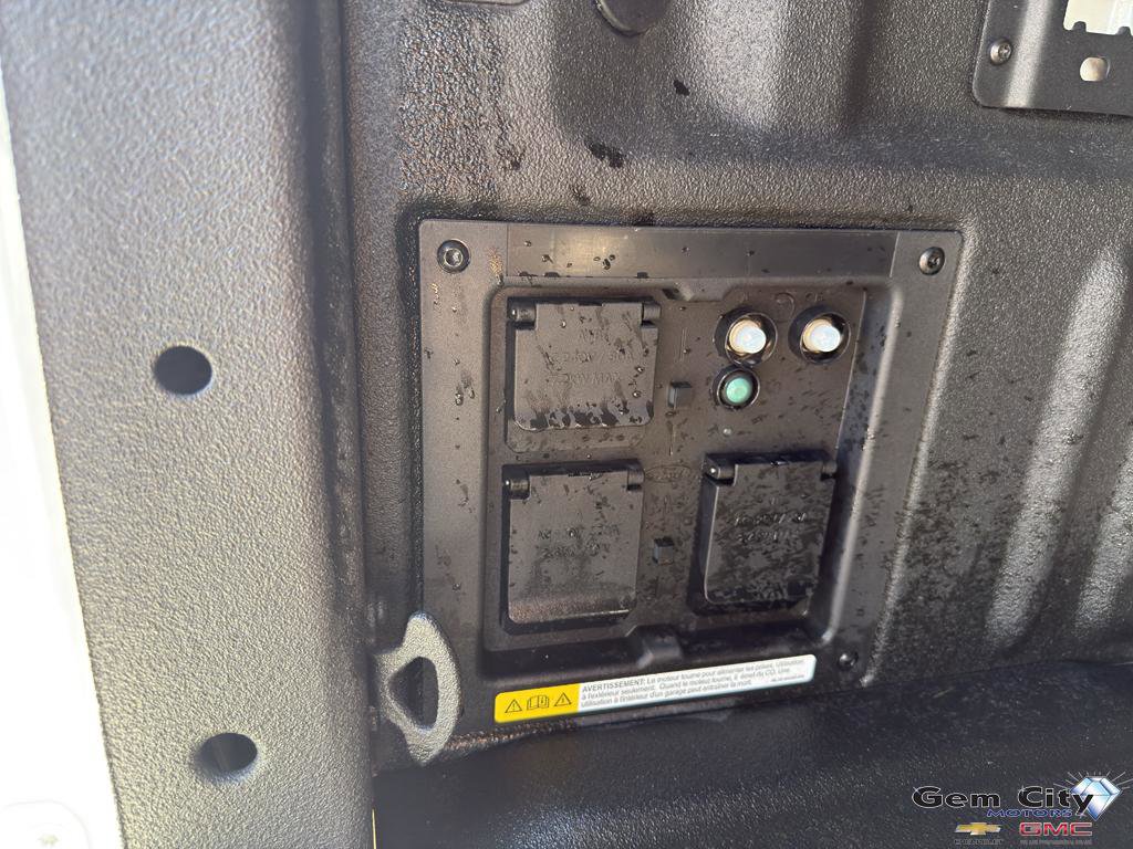 Used 2024 Ford F150 Lariat w/ Equipment Group 502A High image 10