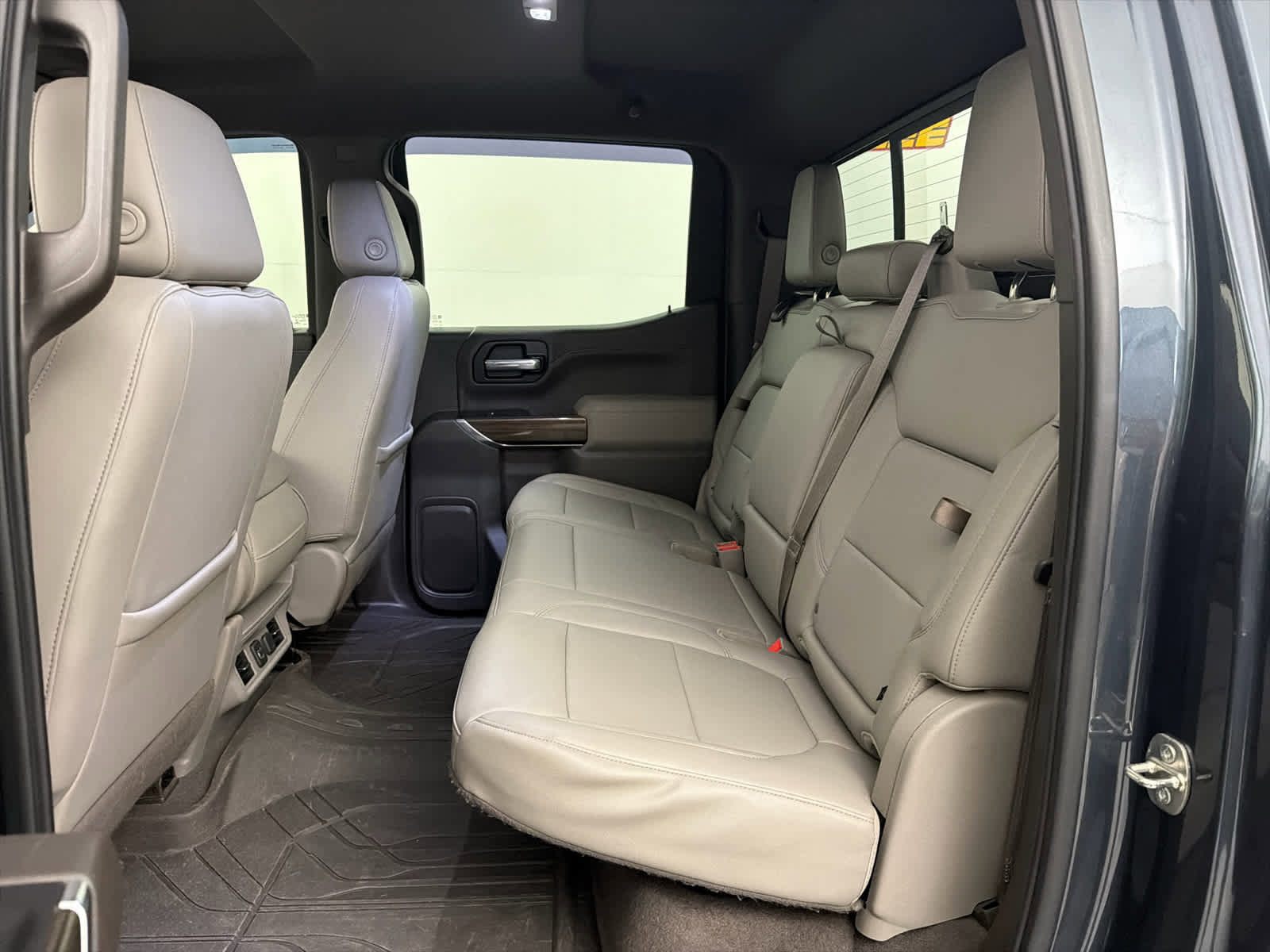Used 2019 Chevrolet Silverado 1500 LT w/ All-Star Edition image 11