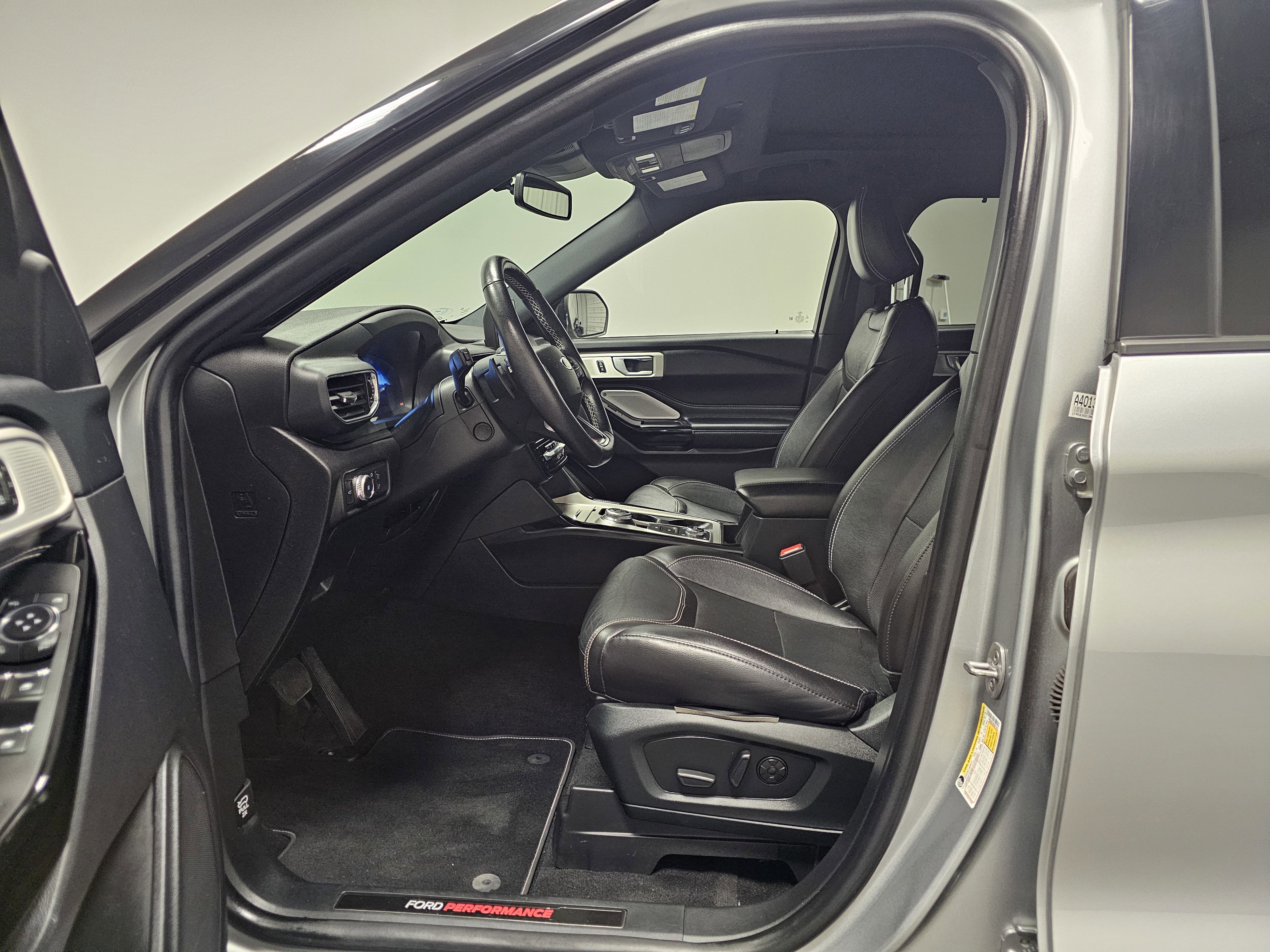 Used 2022 Ford Explorer ST w/ Equipment Group 401A image 12