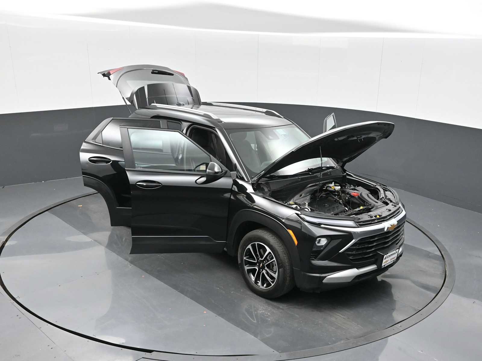 Used 2024 Chevrolet TrailBlazer LT image 32