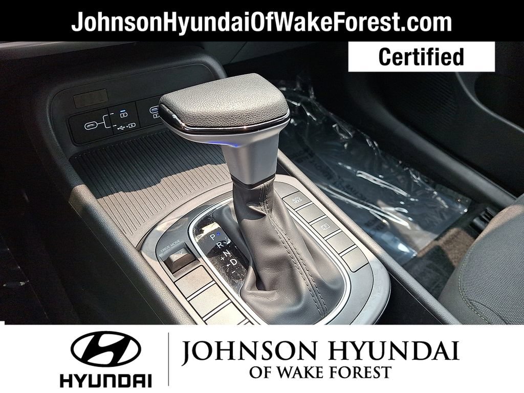 Certified 2026 Hyundai Kona SE FWD image 12