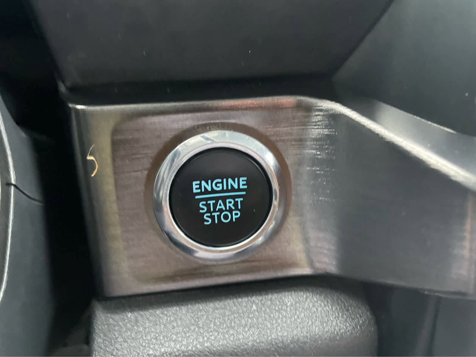 Used 2023 Ford F250 Lariat w/ Chrome Package image 22