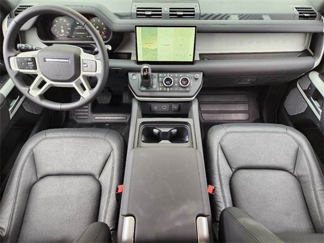 New 2024 Land Rover Defender 130 S image 19