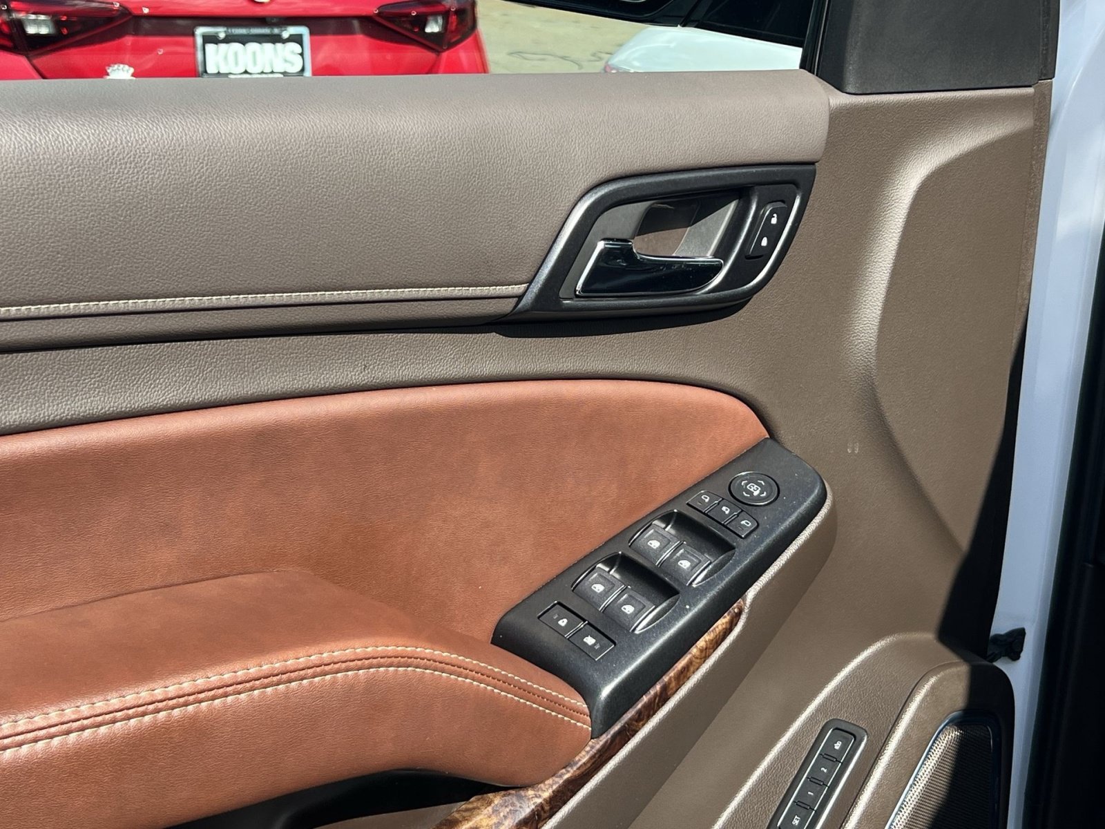 Used 2019 Chevrolet Tahoe Premier w/ RST 6.2L Performance Edition AWD/4WD image 14