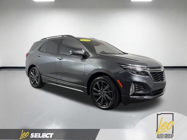 Used 2023 Chevrolet Equinox RS FWD image 9