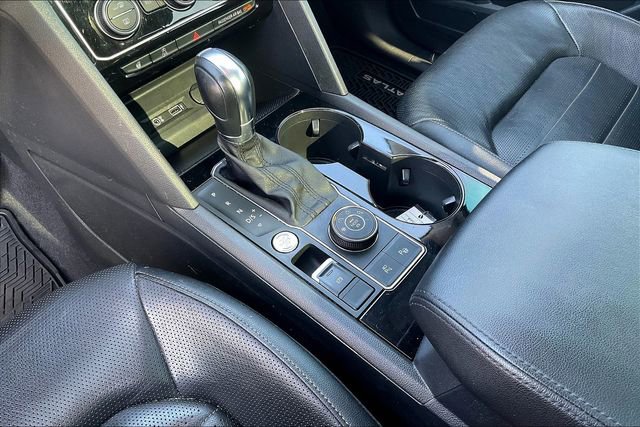 Used 2019 Volkswagen Atlas SEL Premium image 17