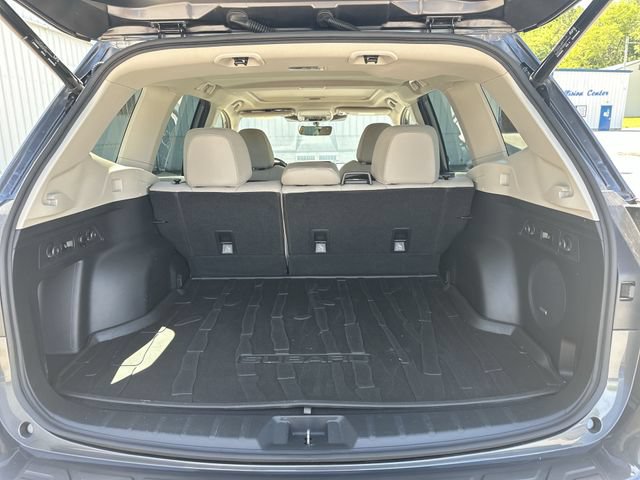 Used 2022 Subaru Forester Limited AWD/4WD image 23