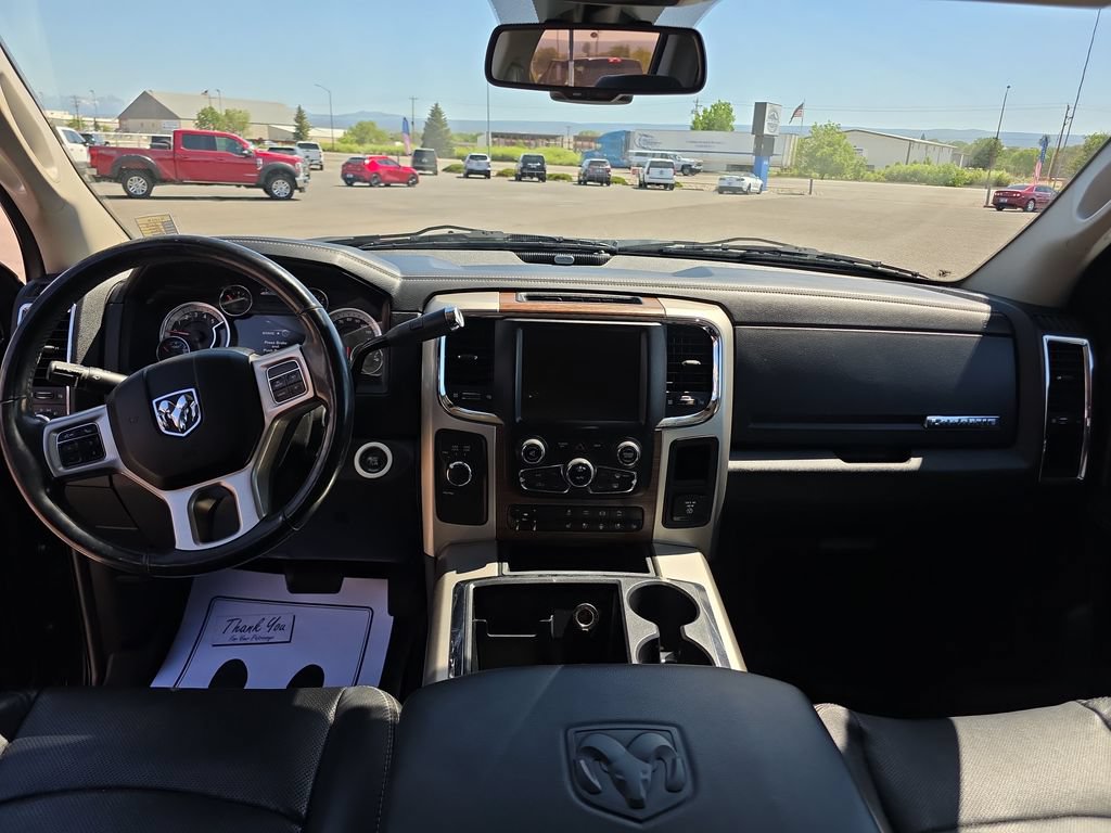 Used 2015 RAM 2500 Laramie w/ Black Appearance Group AWD/4WD image 15