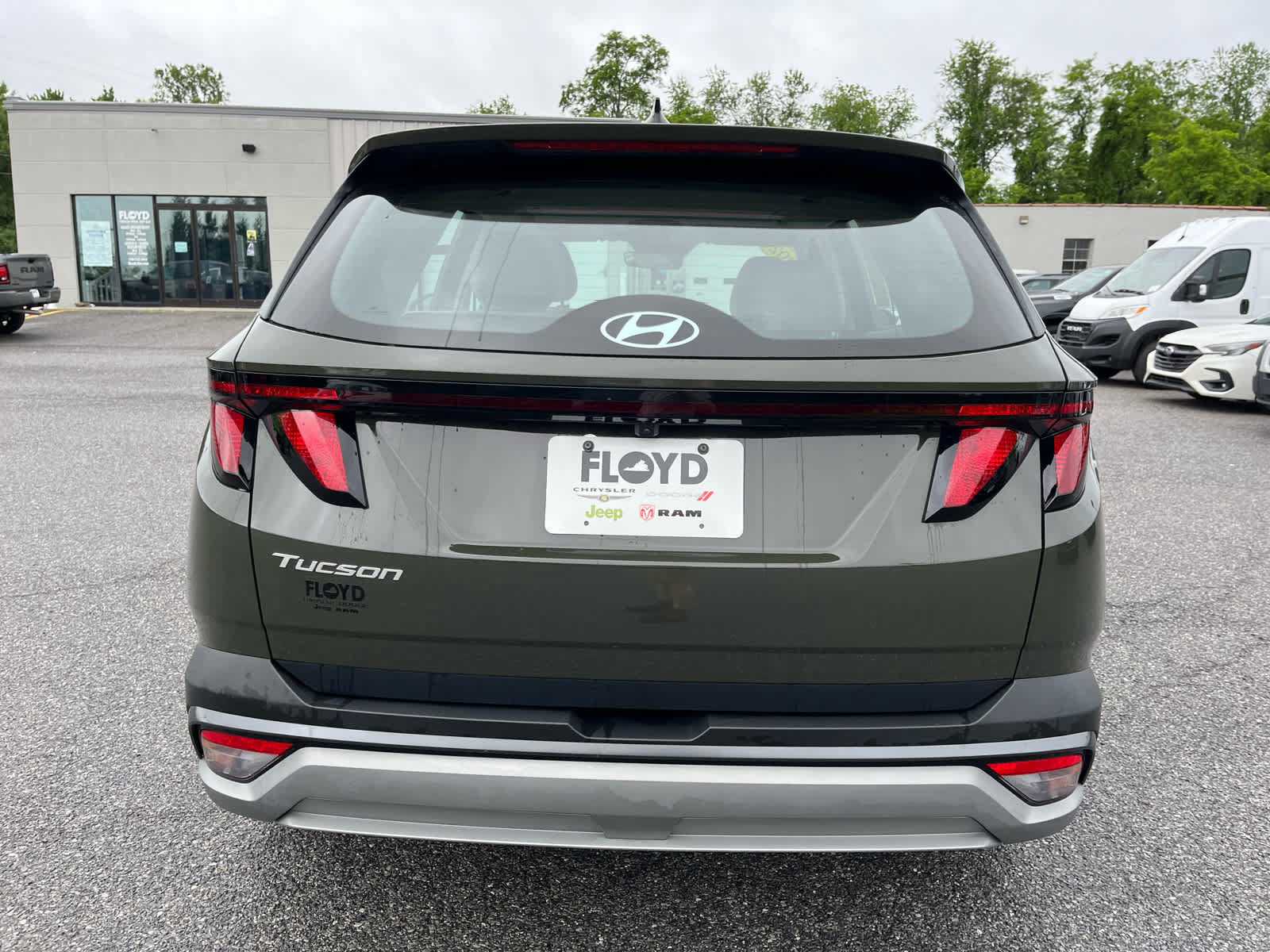 Used 2025 Hyundai Tucson SE FWD image 4