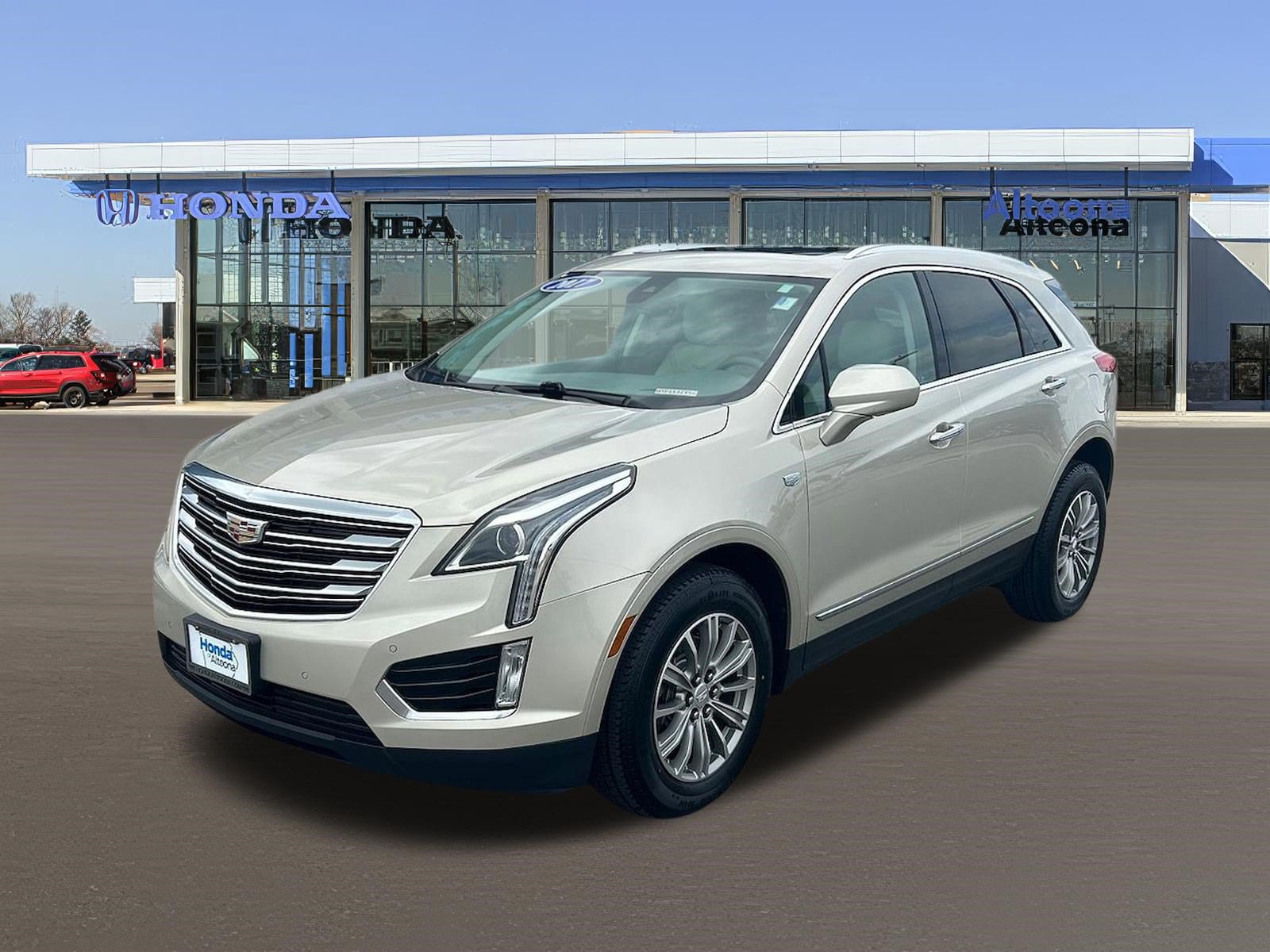 Used 2017 Cadillac XT5 Luxury w/ Driver Awareness Package