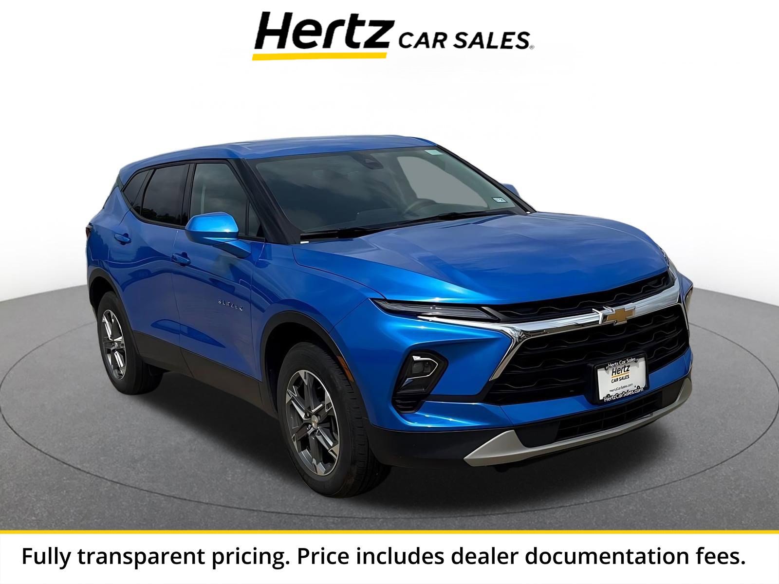 Used 2025 Chevrolet Blazer LT FWD image 1