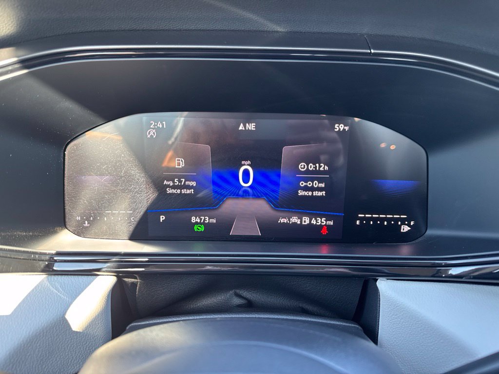 Used 2025 Volkswagen Taos S FWD image 15
