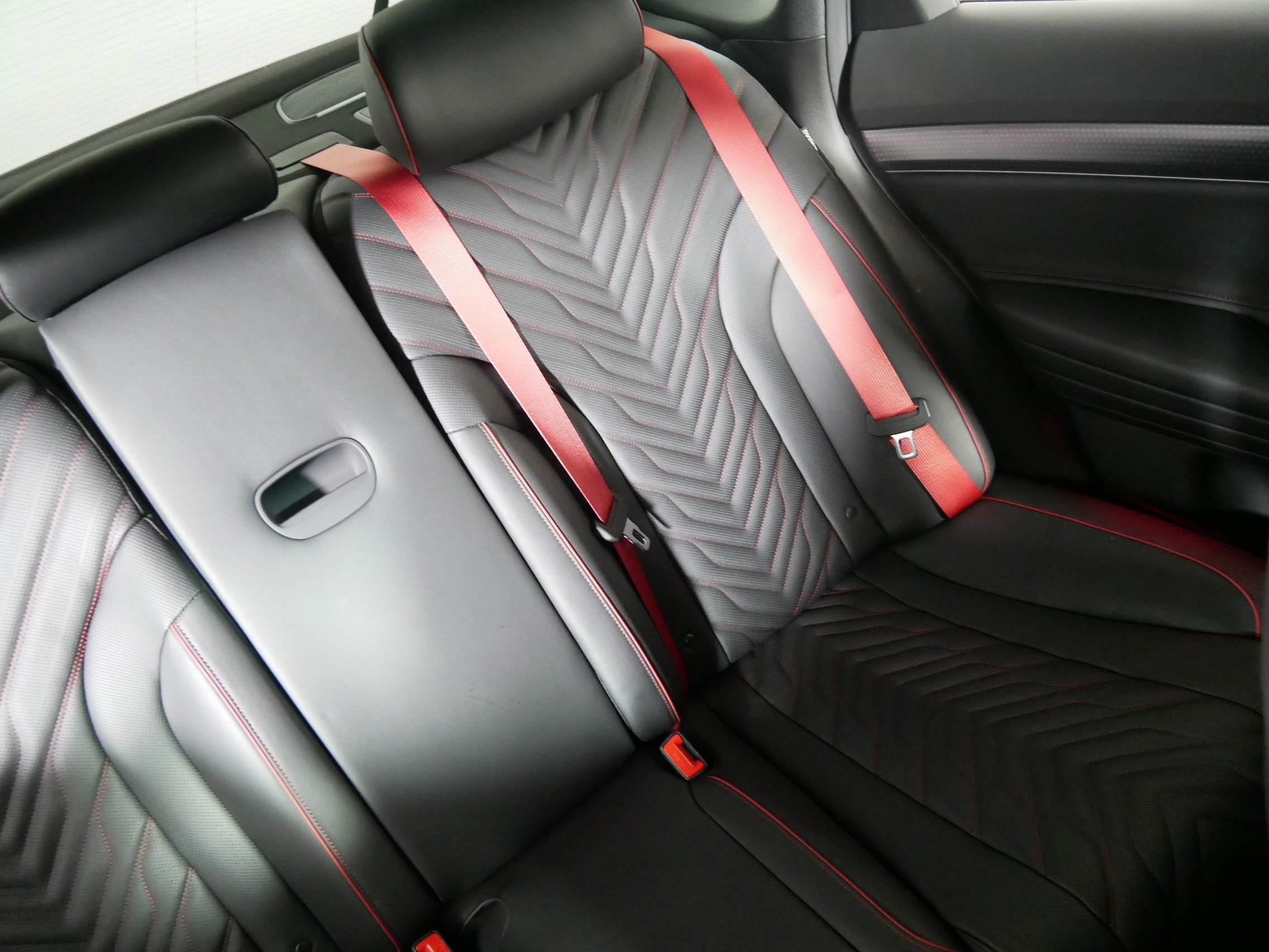 Certified 2025 Genesis G80 2.5T Sport Prestige image 14