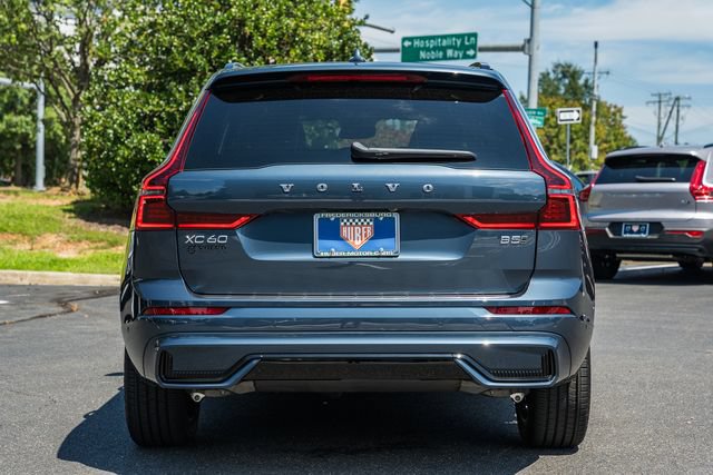 New 2027 Volvo XC60 B5 Plus AWD/4WD image 6
