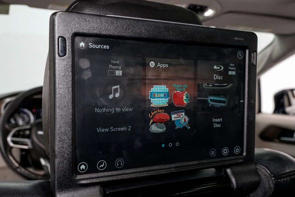 Used 2019 Chrysler Pacifica Touring-L Plus w/ Advanced Safetytec Group image 30