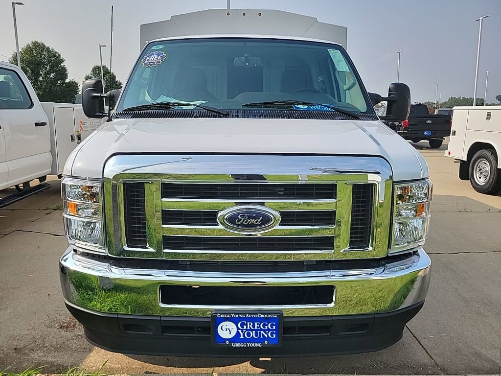 New 2025 Ford E-350 and Econoline 350 Super Duty w/ Power Equipment Group image 9