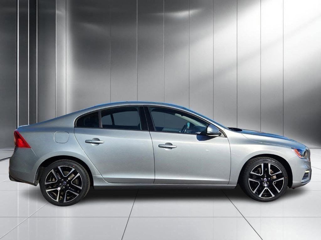 Used 2018 Volvo S60 T5 Dynamic w/ Protection Package image 31