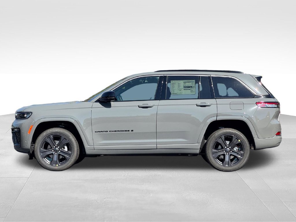 New 2027 Jeep Grand Cherokee Limited AWD/4WD image 4