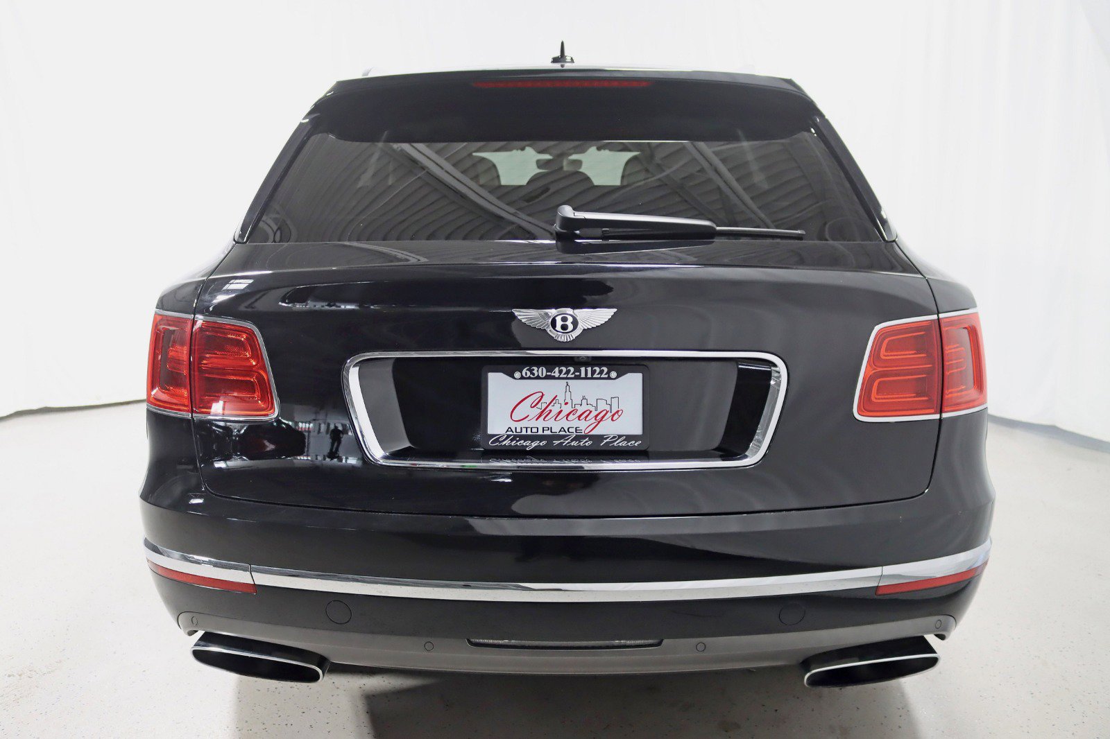 Used 2017 Bentley Bentayga image 14