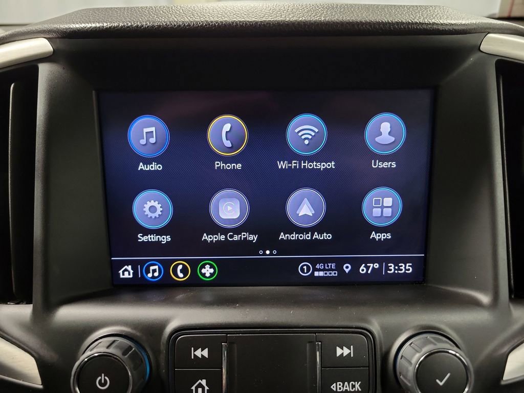 Used 2023 GMC Terrain SLT image 18