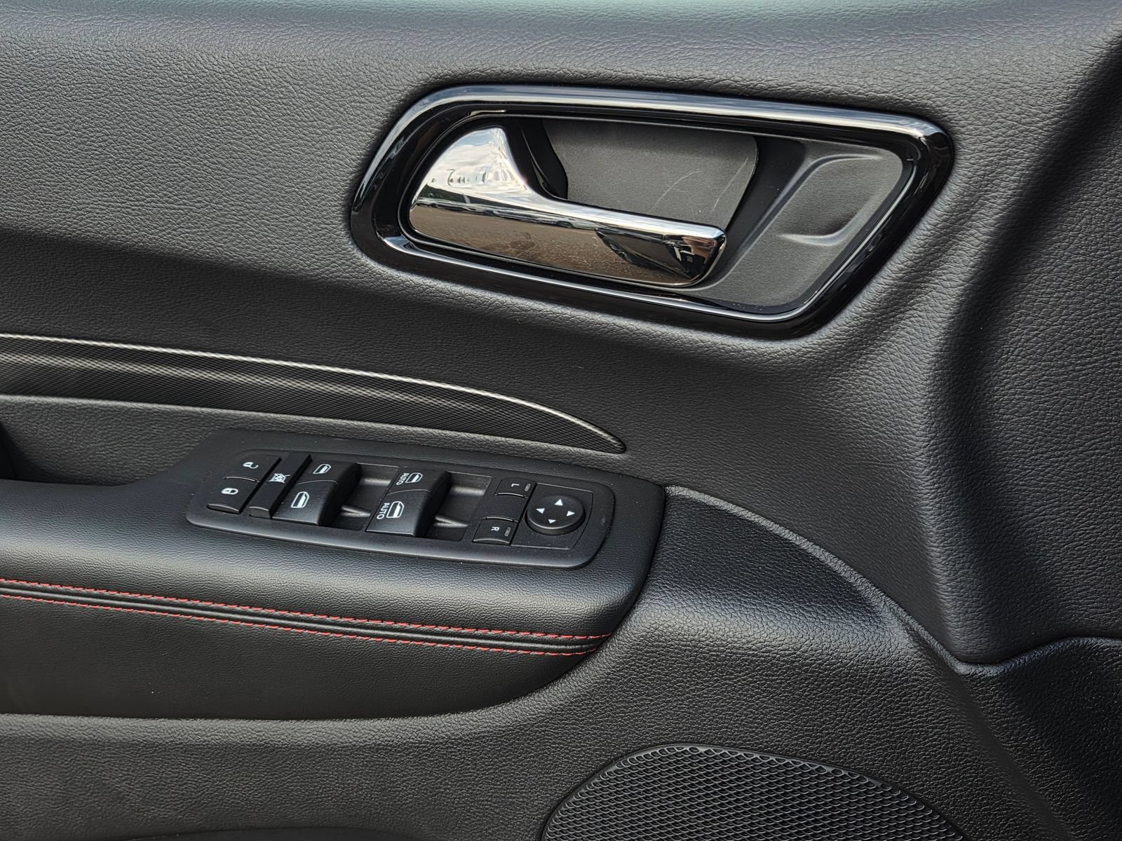 New 2026 Dodge Durango GT w/ Blacktop Package RWD image 17