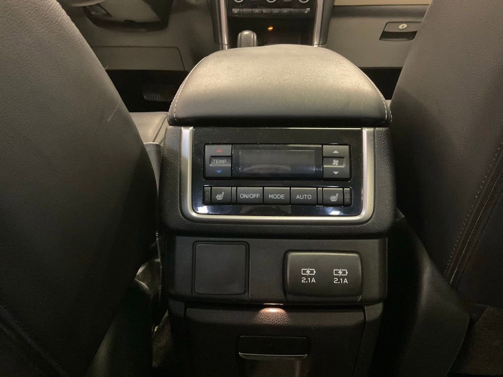 Used 2021 Subaru Ascent Limited w/ Technology Package image 27