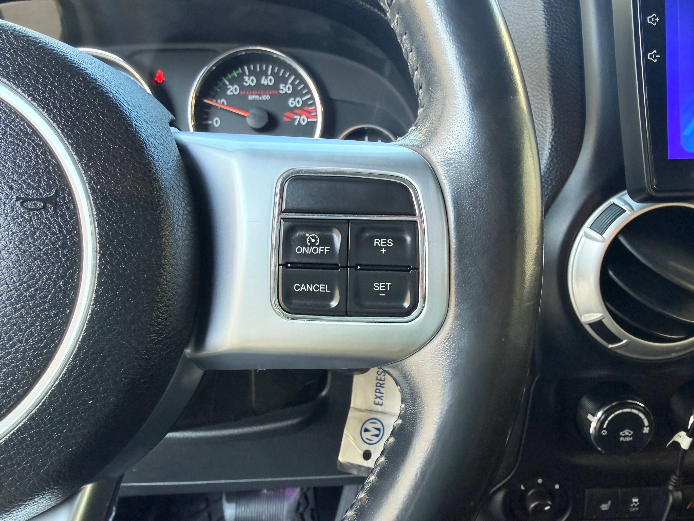 Used 2014 Jeep Wrangler Unlimited Rubicon image 22