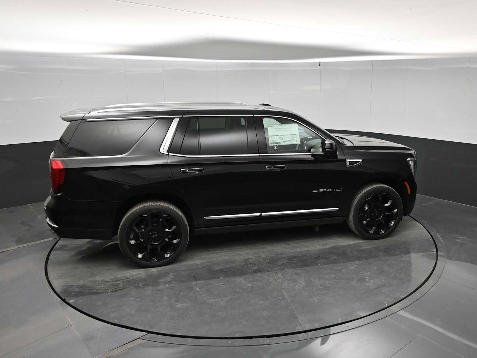 New 2027 GMC Yukon Denali w/ Denali Reserve Package AWD/4WD image 34