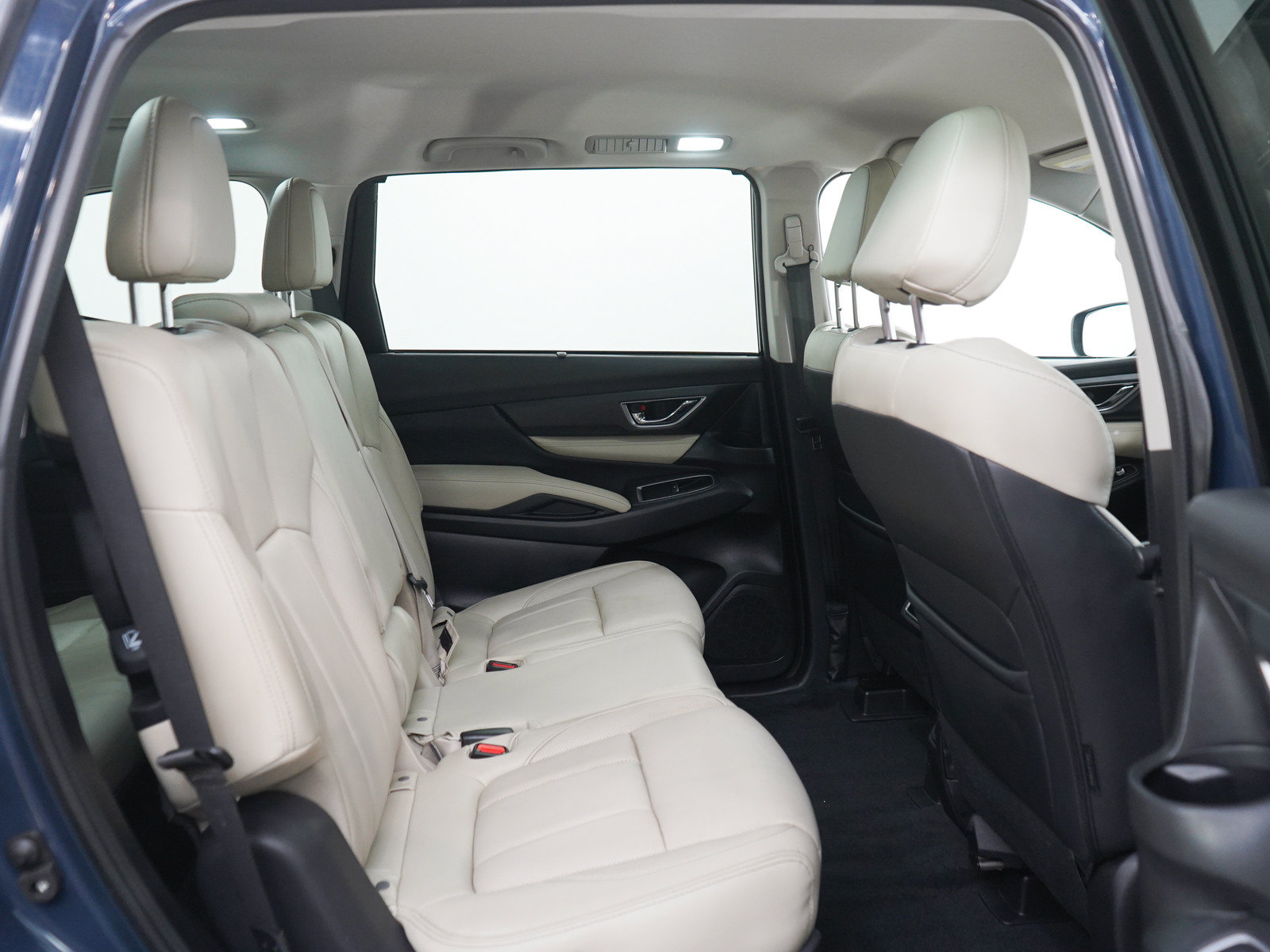 Used 2023 Subaru Ascent Limited AWD/4WD image 12