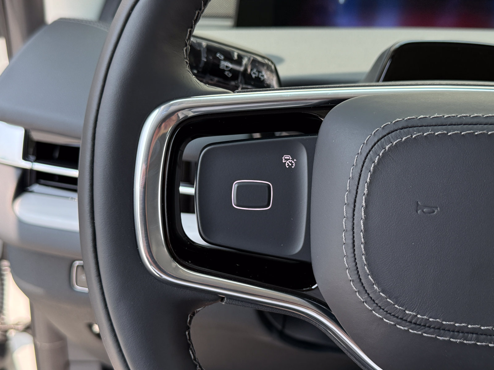 New 2027 Lincoln Navigator Premiere AWD/4WD image 37