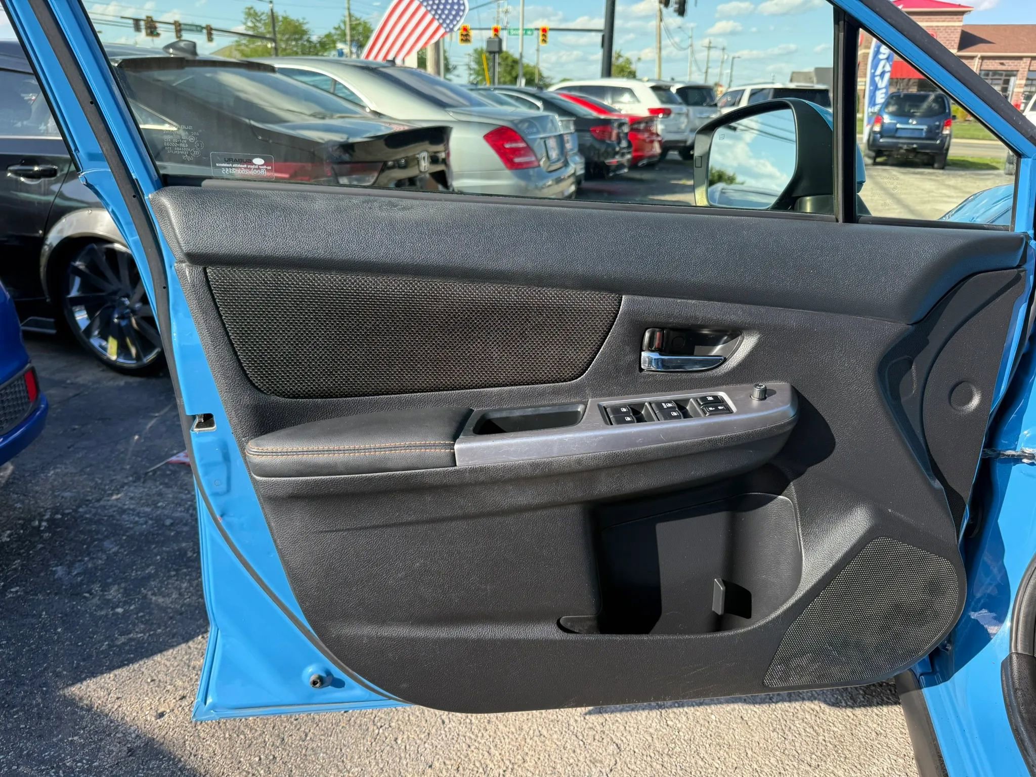 Used 2016 Subaru Crosstrek 2.0i Premium AWD/4WD image 10