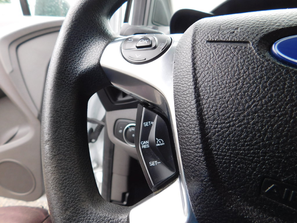 Used 2021 Ford Transit Connect XL FWD image 24