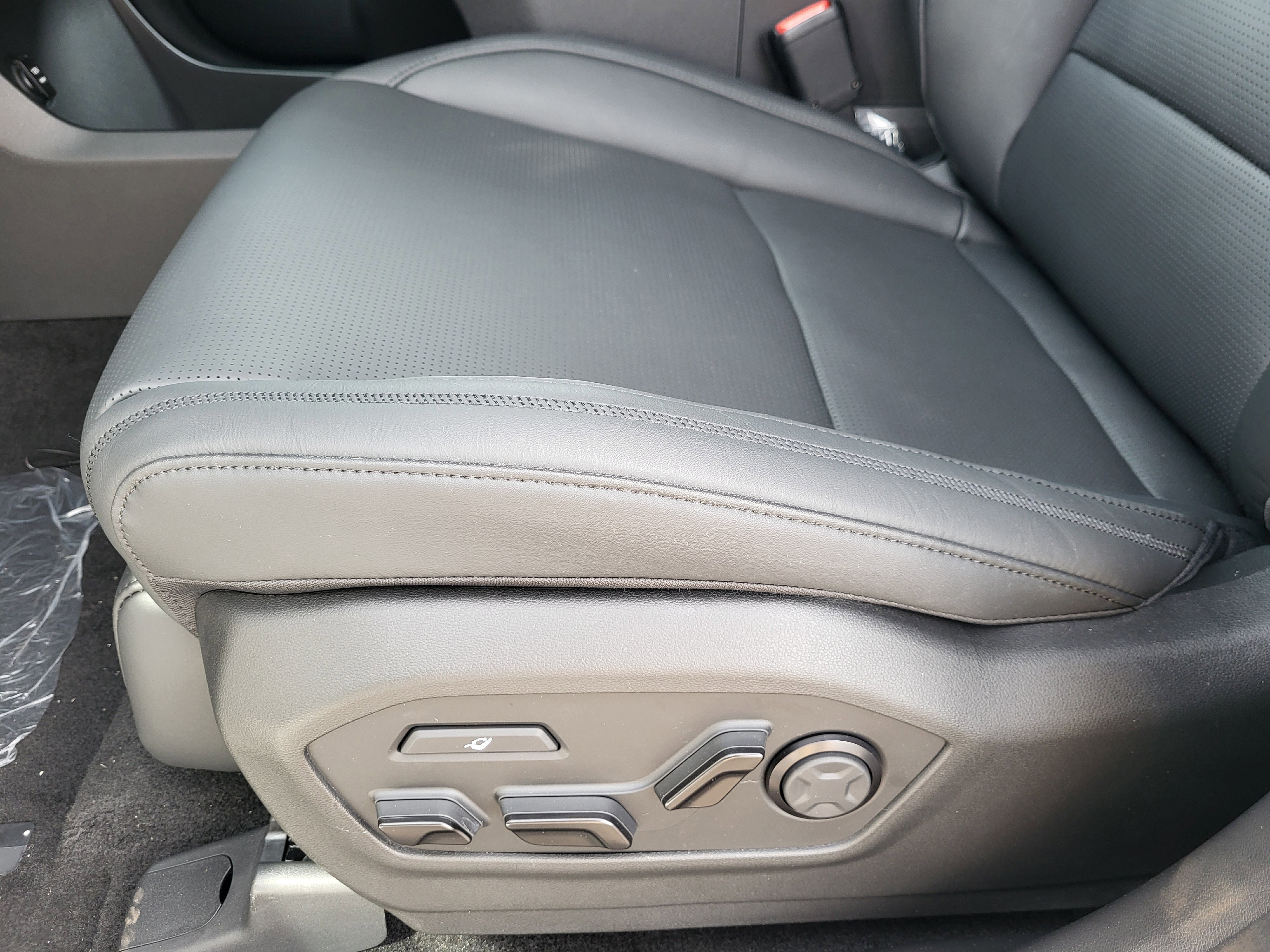 New 2026 Hyundai Santa Fe Calligraphy AWD/4WD image 18