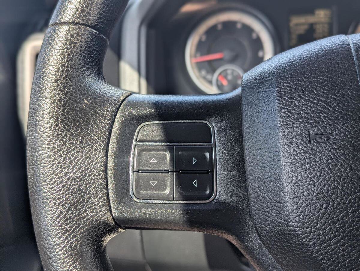 Used 2017 RAM 1500 Express AWD/4WD image 20