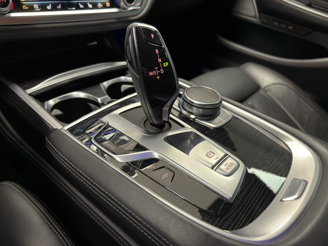 Used 2019 BMW 750i xDrive w/ M Sport Package AWD/4WD image 24